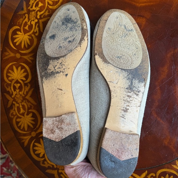 Jon Josef Gatsby Emblem Tan Linen Embroidered Flat Loafer Size 9 MSRP $195 - Picture 4 of 10